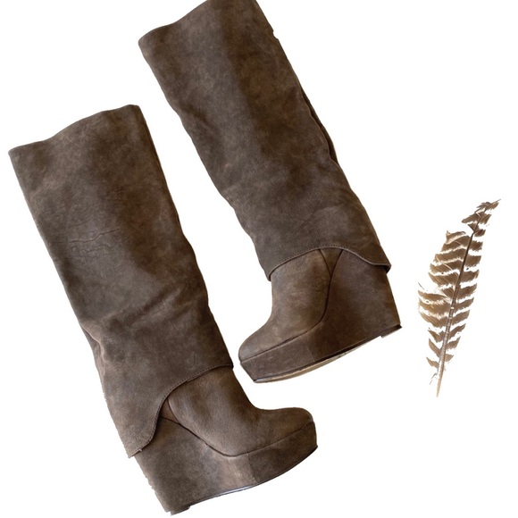 Elizabeth + James ❉ Knee High Platform Tall Boots ❉ Brown Nubuck Leather Suede ❉ - Picture 14 of 15